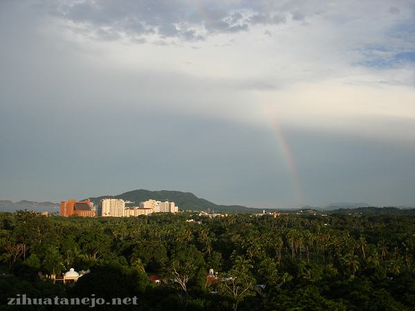 arcoiris ma�anero en Ixtapa
